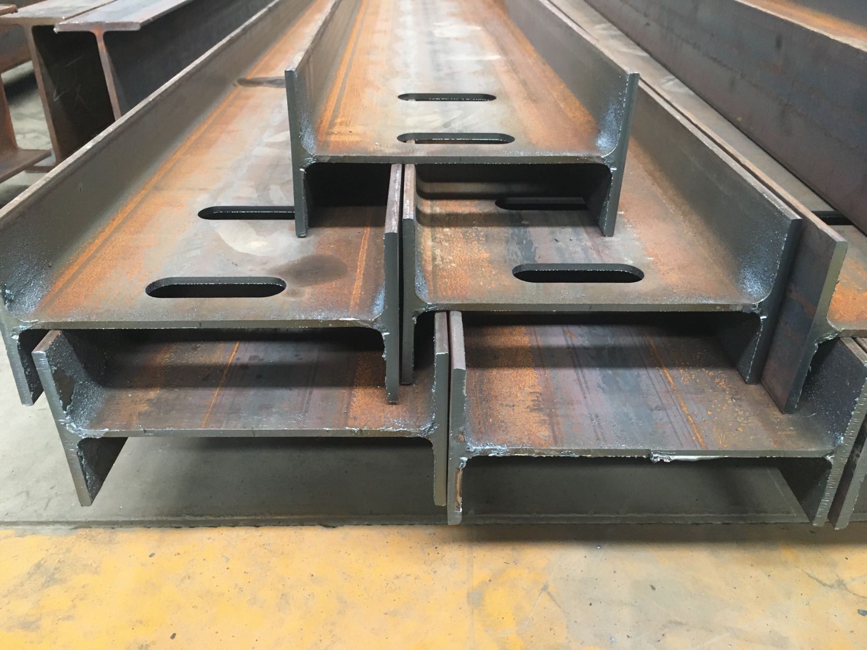 pipe laser cutting machine (4)